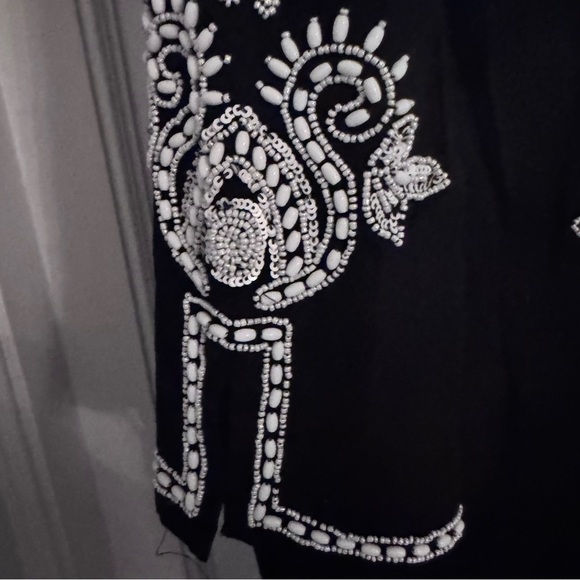 Chico's Sz 1 Women's Black Beaded Linen Blend Pullover Blouse Top Sz 8 - Picture 2 of 11